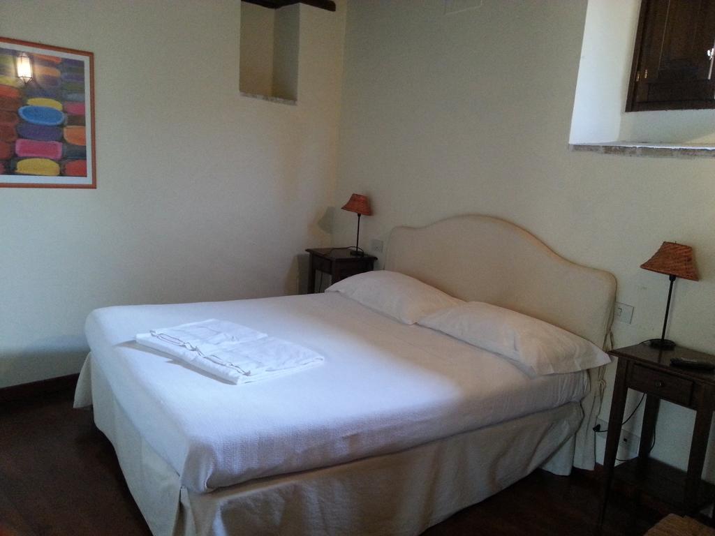 Locanda Spirito Divino Bevagna Habitación foto